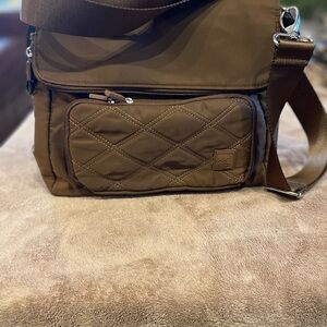 IHKWIP Contemporary Mocha Brown Crossbody with Built-In RFID Wallet $89msrp!